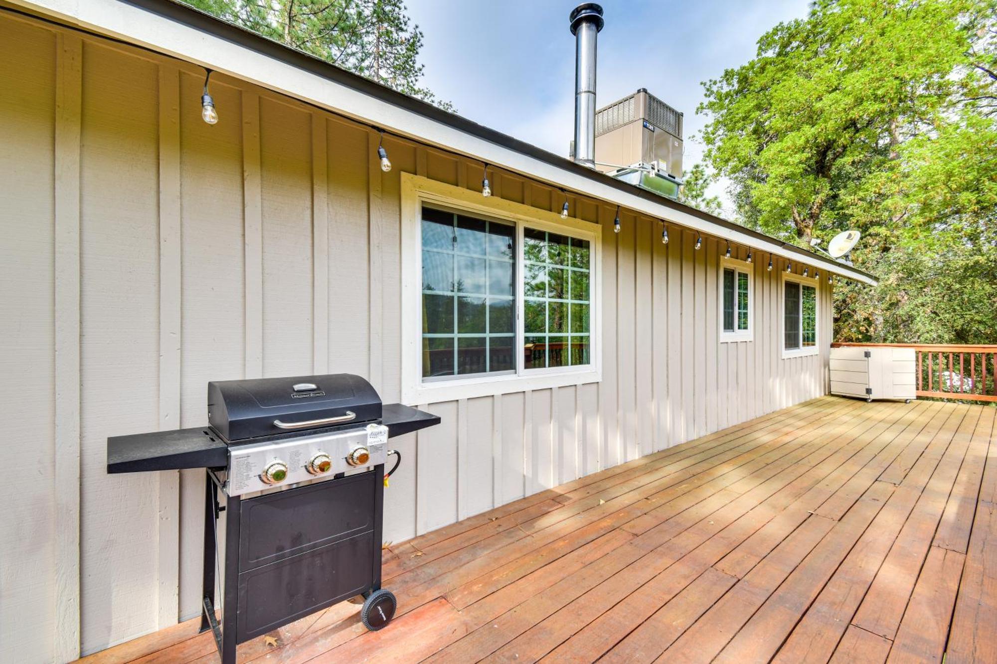 Sierra Serenity Scenic Mtn Escape With Game Holiday home *